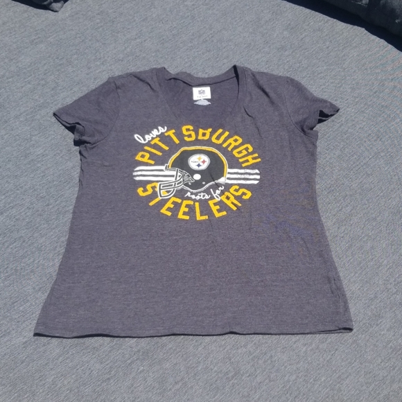 Pittsburgh Stealers V neck Tshirt - Picture 1 of 5